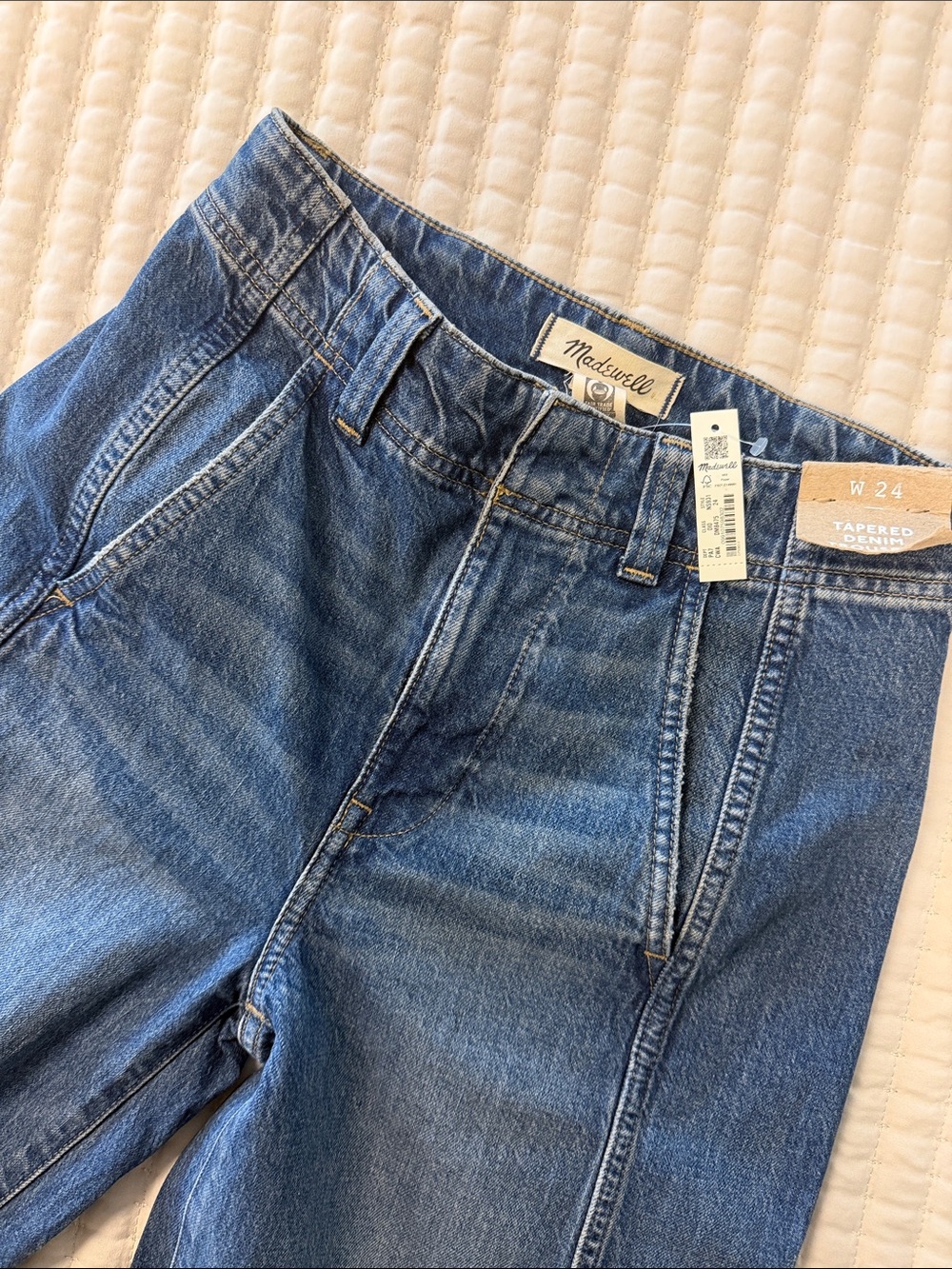 Madewell The Perfect Vintage Jean Tapered Denim Trousers in Blue Waist 24 NWT - Picture 6 of 9